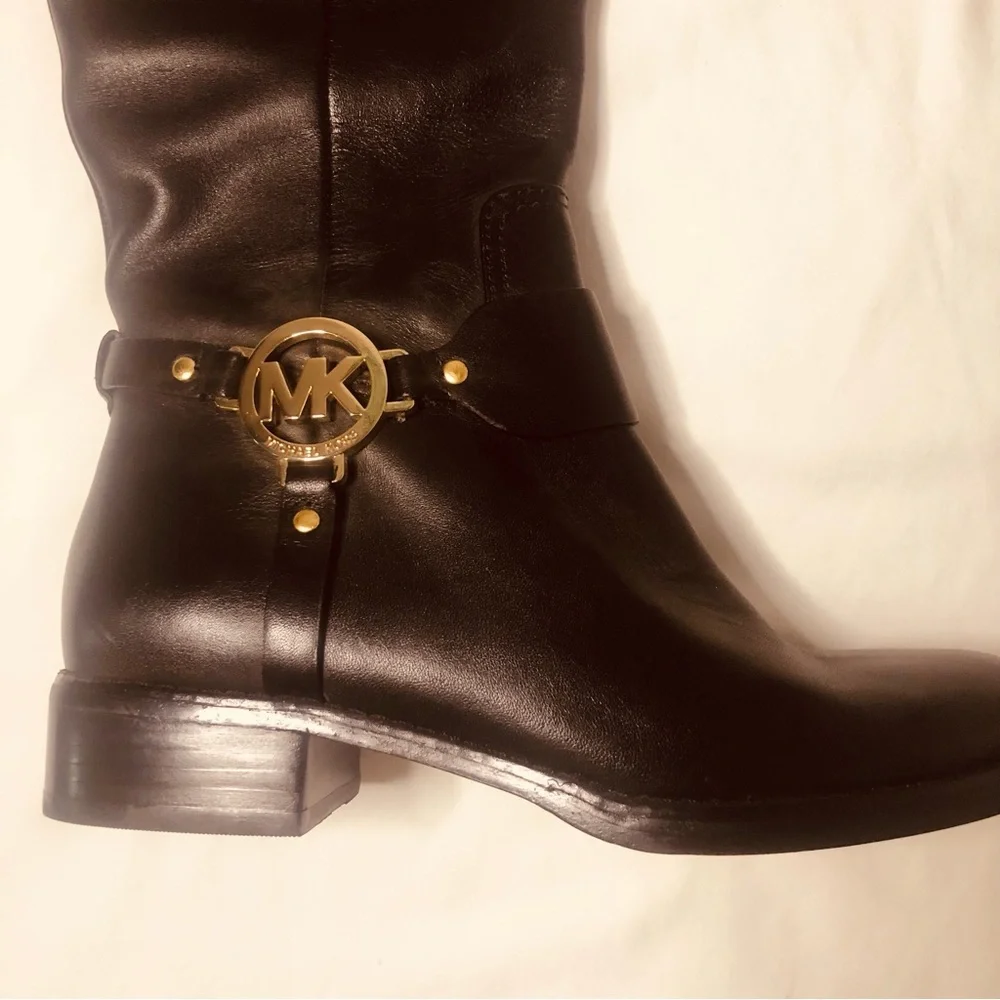 Women's Michael Kors Two Tone Buckle Leather Knee High Riding Boots Black 5.5 - Picture 4 of 8